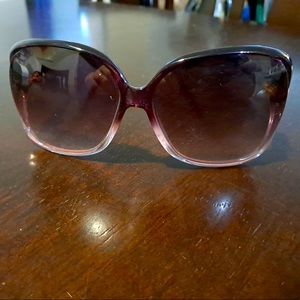 Oversized Gucci ombré purple sunnies